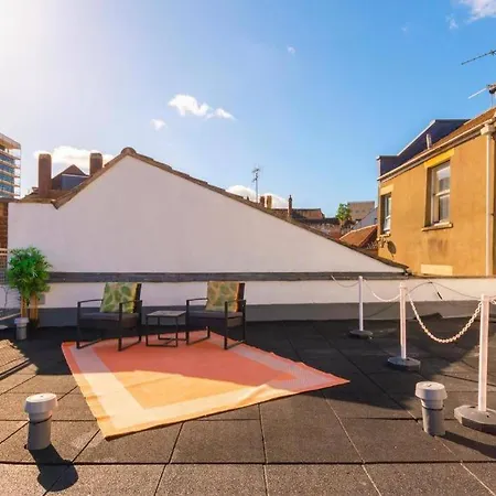 דירה Bright Central Loft *