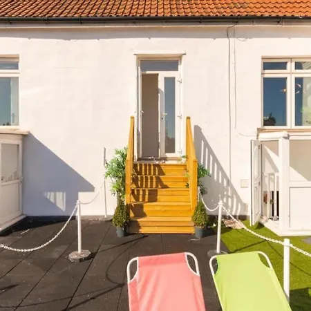 Bright Central Loft Bristol